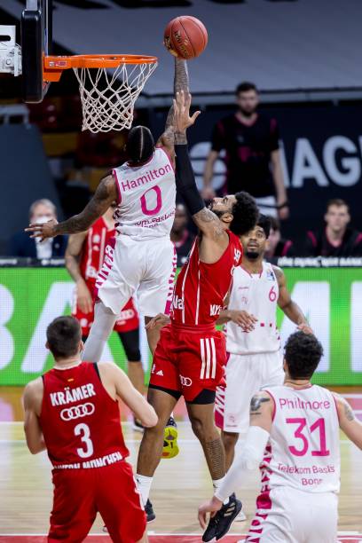 中场则因迟 中场则因迟