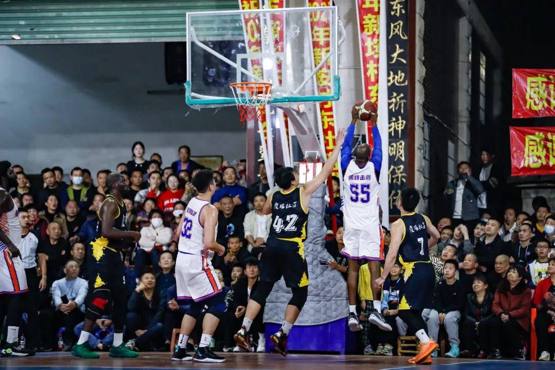 C罗在皇马 C罗在皇马